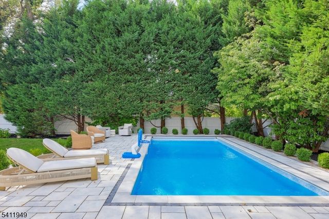 318 South Euclid Avenue, Westfield Town, NJ 07090