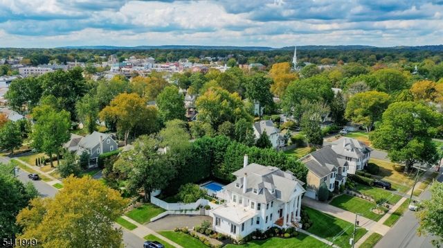 318 South Euclid Avenue, Westfield Town, NJ 07090