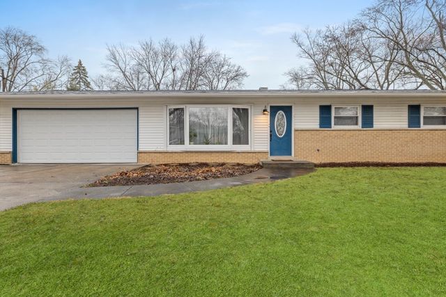 3S481 Osage Drive, Glen Ellyn, IL 60137