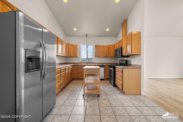 6028 W Dandy Circle, Wasilla, AK 99623