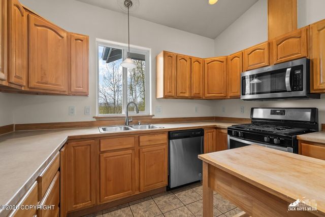 6028 W Dandy Circle, Wasilla, AK 99623