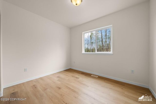 6028 W Dandy Circle, Wasilla, AK 99623