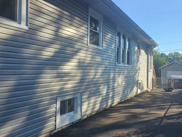 2015 S 3rd Avenue, Maywood, IL 60153