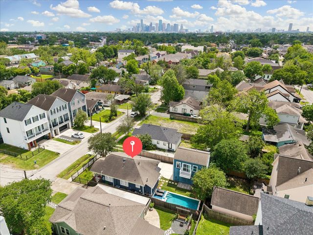 2231 Singleton Street, Houston, TX 77008