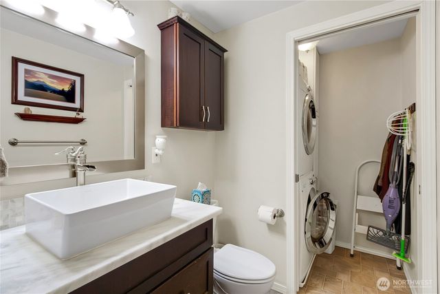 14305 14307 107th Avenue Ct E, Puyallup, WA 98374