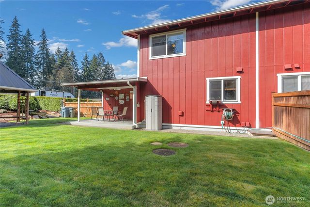 14305 14307 107th Avenue Ct E, Puyallup, WA 98374