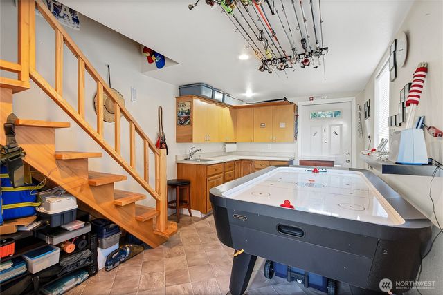 14305 14307 107th Avenue Ct E, Puyallup, WA 98374