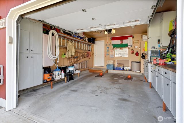 14305 14307 107th Avenue Ct E, Puyallup, WA 98374