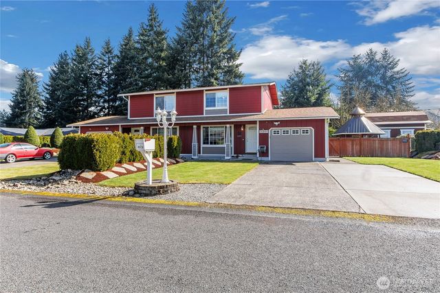 14305 14307 107th Avenue Ct E, Puyallup, WA 98374