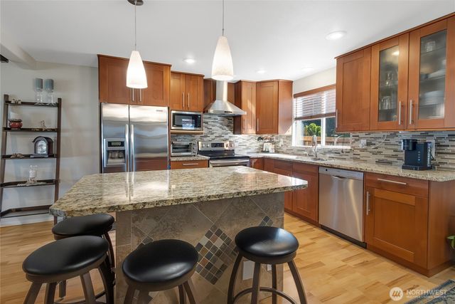 14305 14307 107th Avenue Ct E, Puyallup, WA 98374