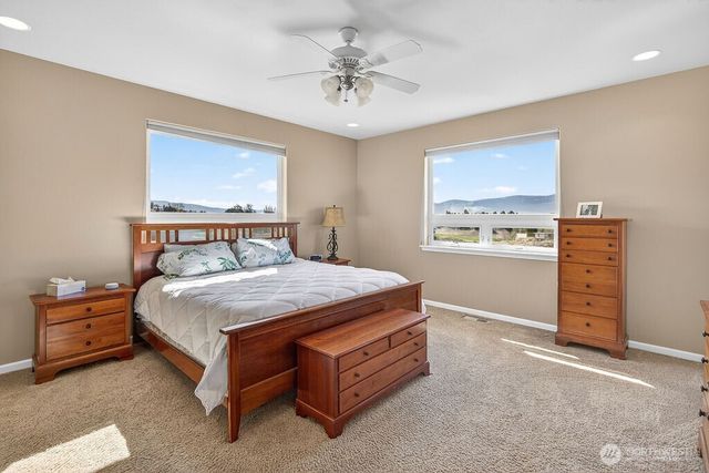 2350 10th Street NE, East Wenatchee, WA 98802