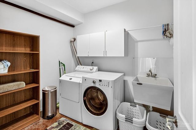 2350 10th Street NE, East Wenatchee, WA 98802