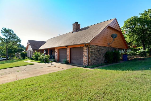 4823 W Woodland Drive, Stillwater, OK 74074