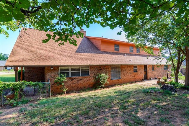 4823 W Woodland Drive, Stillwater, OK 74074