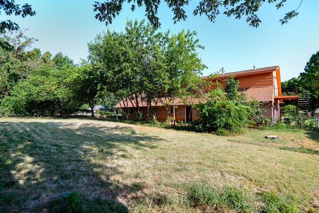 4823 W Woodland Drive, Stillwater, OK 74074