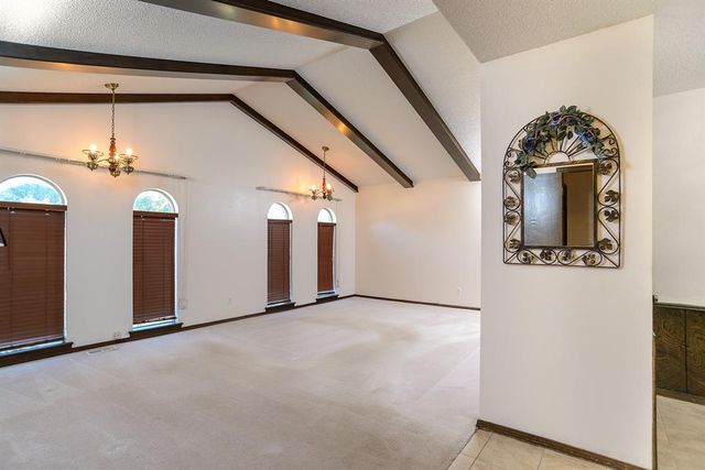 4823 W Woodland Drive, Stillwater, OK 74074