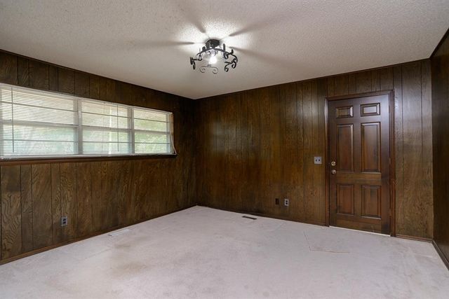 4823 W Woodland Drive, Stillwater, OK 74074