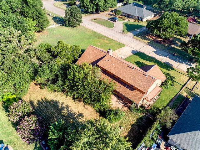 4823 W Woodland Drive, Stillwater, OK 74074