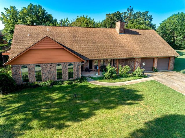 4823 W Woodland Drive, Stillwater, OK 74074