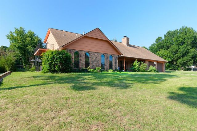 4823 W Woodland Drive, Stillwater, OK 74074