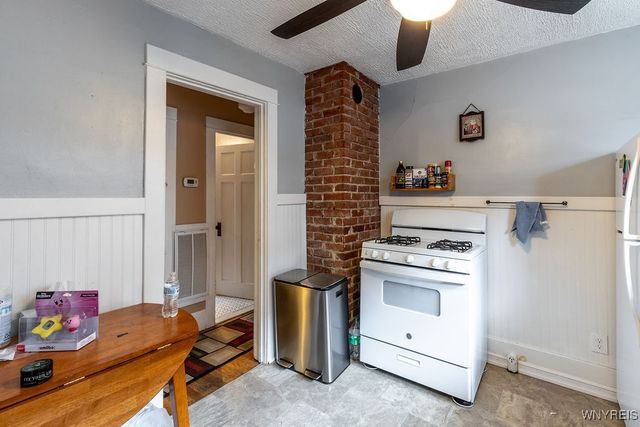 79 Lincoln Boulevard, Tonawanda, NY 14217