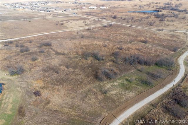 13720 N Sandstone Avenue, Skiatook, OK 74070