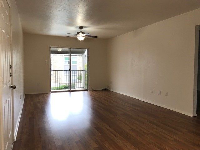 6067 Milton Street 234, Dallas, TX 75206