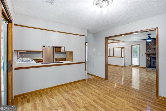 1351 Minix Road, Sharpsburg, GA 30277