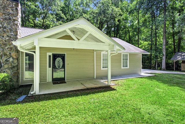 1351 Minix Road, Sharpsburg, GA 30277