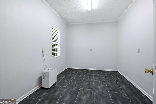1351 Minix Road, Sharpsburg, GA 30277