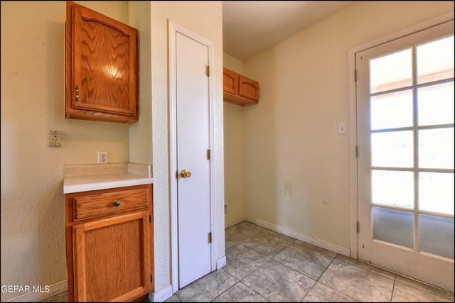 7317 DESIERTO RICO Avenue, El Paso, TX 79912