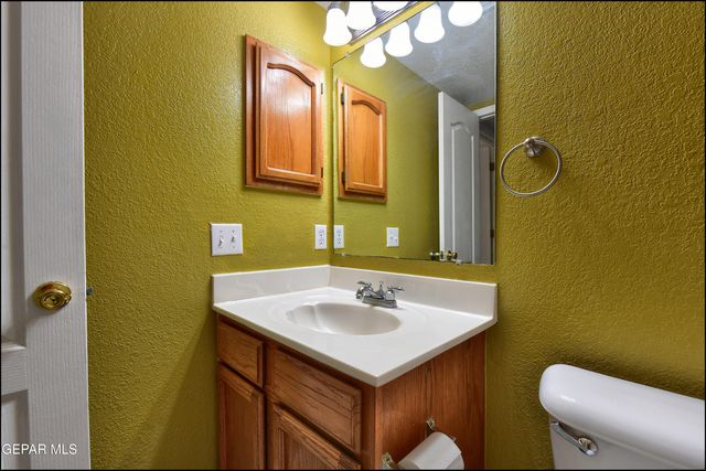 7317 DESIERTO RICO Avenue, El Paso, TX 79912