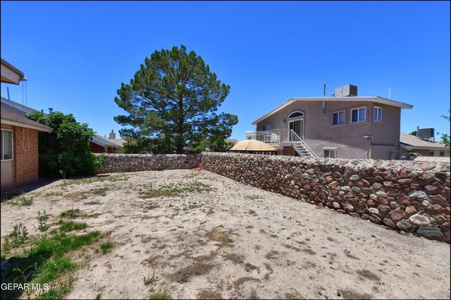 7317 DESIERTO RICO Avenue, El Paso, TX 79912