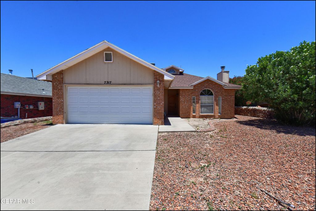 7317 DESIERTO RICO Avenue, El Paso, TX 79912