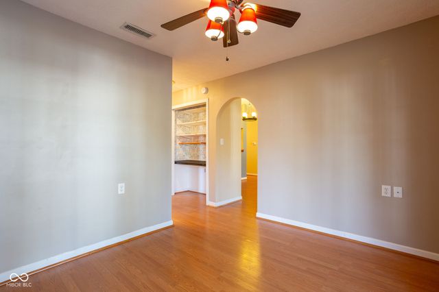 10913 Golden Harvest Place, Indianapolis, IN 46229