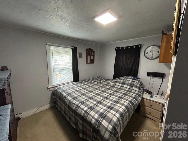 321 Fountain Way A, Swannanoa, NC 28778