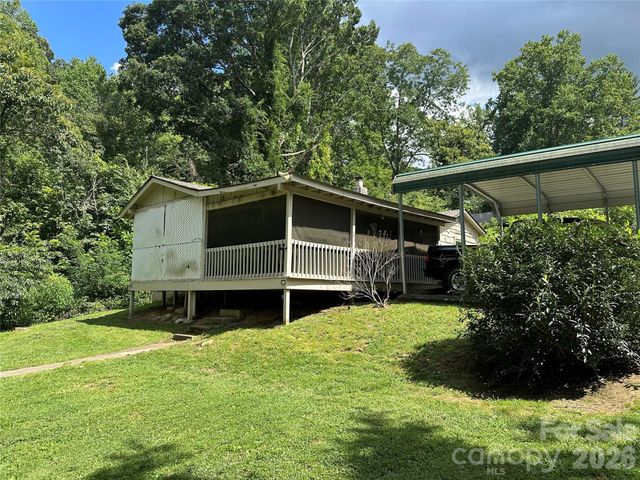321 Fountain Way A, Swannanoa, NC 28778