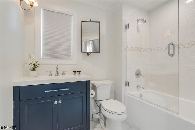 54 Oakridge Rd, Verona Twp., NJ 07044