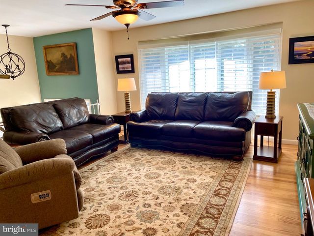2731 CAMBRIDGE RD, York, PA 17402