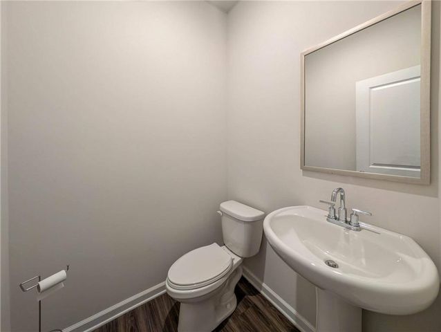 1695 Villageside Court, Lawrenceville, GA 30043