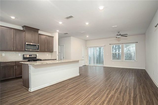 1695 Villageside Court, Lawrenceville, GA 30043