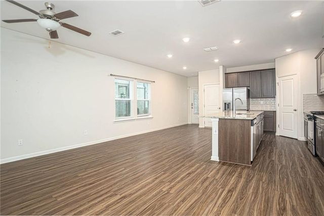 1695 Villageside Court, Lawrenceville, GA 30043