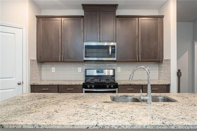 1695 Villageside Court, Lawrenceville, GA 30043