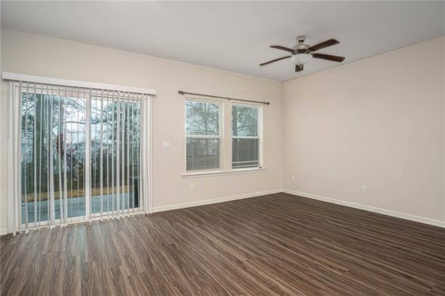 1695 Villageside Court, Lawrenceville, GA 30043