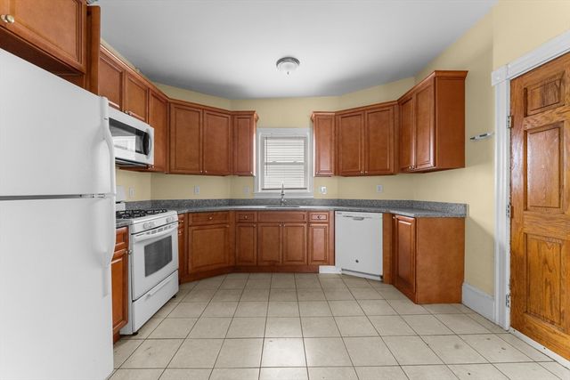 571 Washington St 2, Boston, MA 02135