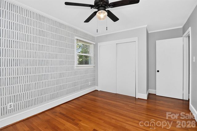 831 Faircrest Drive, Charlotte, NC 28210