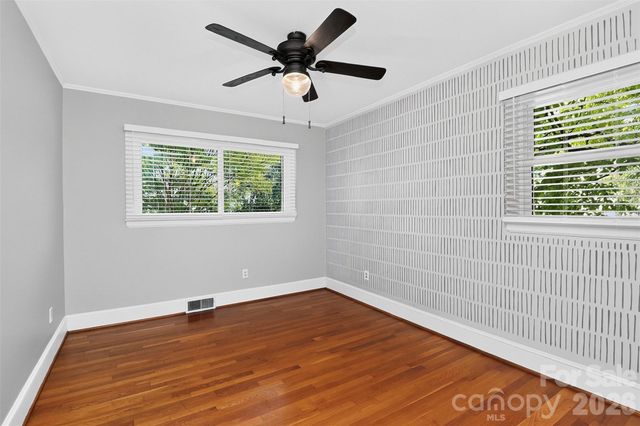 831 Faircrest Drive, Charlotte, NC 28210