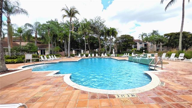 12136 Saint Andrews Place 108, Miramar, FL 33025