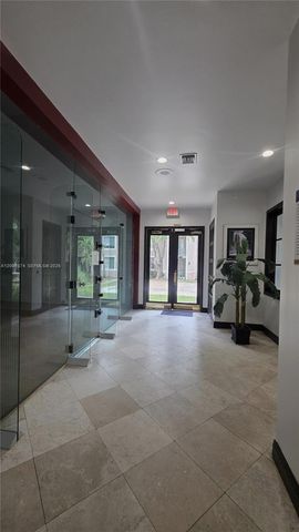 12136 Saint Andrews Place 108, Miramar, FL 33025