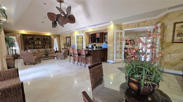 12136 Saint Andrews Place 108, Miramar, FL 33025